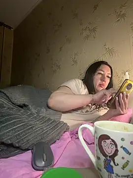 Naughtbaby_2025 webcam