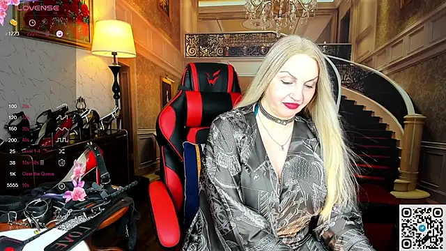 Nina_Devillle webcam