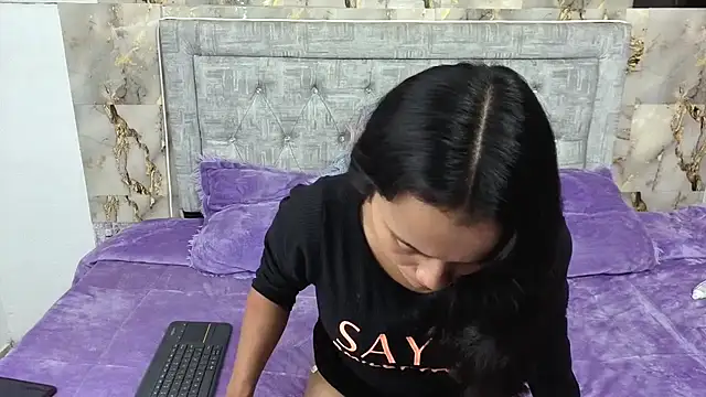 Kimmy_london19 webcam