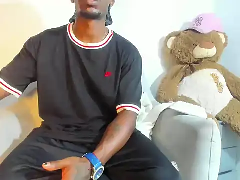 pipe_monstercock webcam