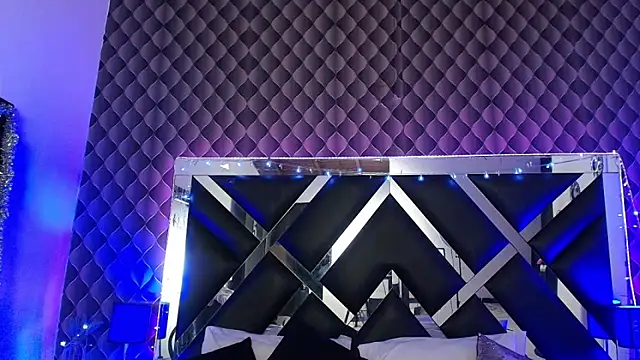 victoriaa_lee_ webcam