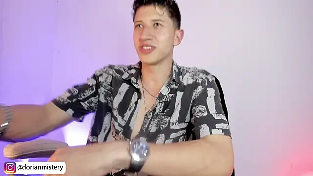 Dorianmistery2322_ webcam