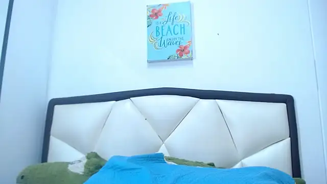 Madison_Copers webcam