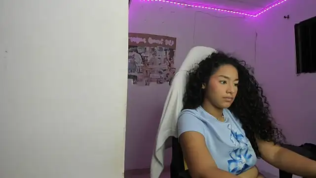 emily_stars1 webcam