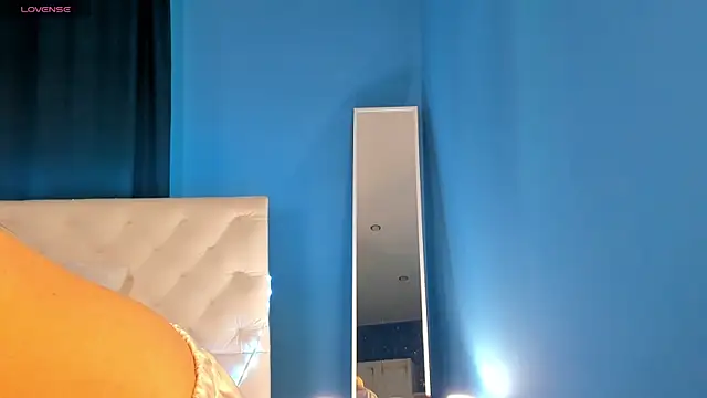 Xenia_paradise webcam