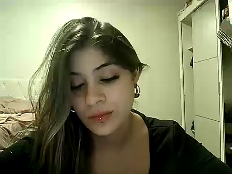 Becca_B webcam