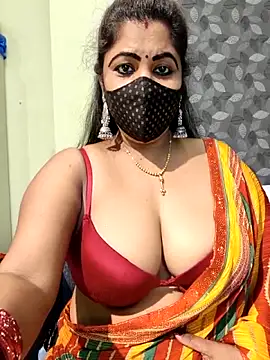 Poly_bhabi webcam