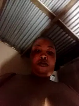 OCEANSQUITERXXX webcam