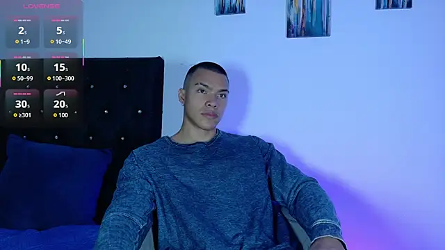 adriel_escalante webcam