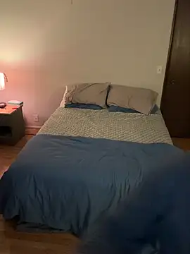 T-MarriedAndMessy-K webcam