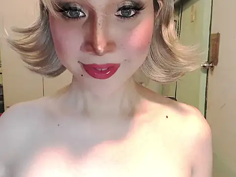 Ezradeliciosa webcam