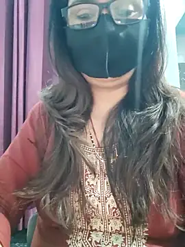 Aishwaryaa_69 webcam