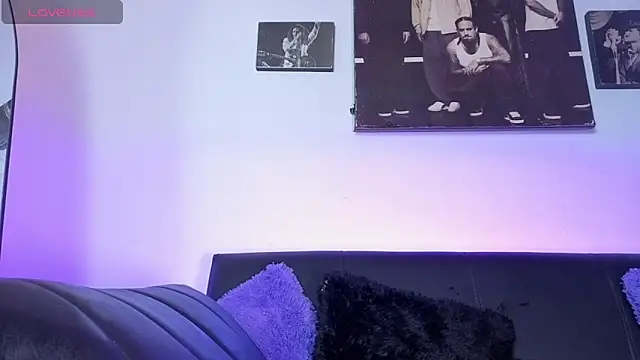 Alisson_Wynter webcam