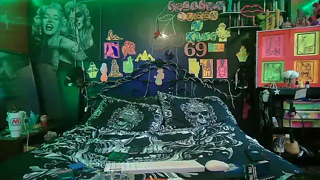 Splash_Queen420 webcam