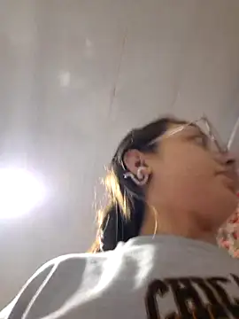 linda-schmidt webcam