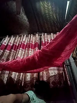 ripa- (F mature) - Boobs show