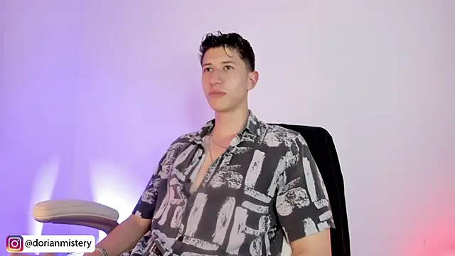 Dorianmistery2322_ webcam