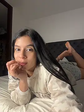 kamivolkano Stripchat cam model