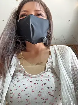 美女Carlin-yiyi在线直播