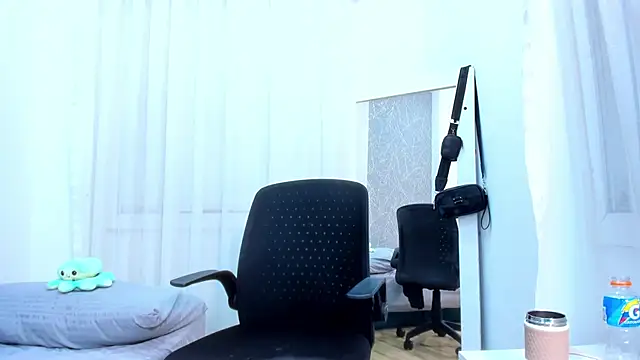 ViictoriiaSaenz webcam