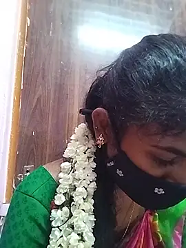 Tamil_Hot_RoyalQueen webcam