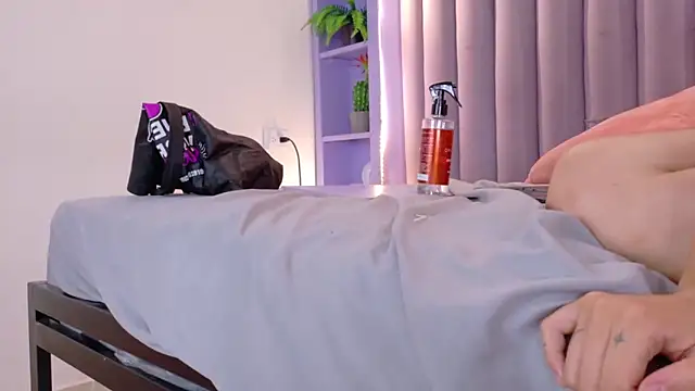 AmberStonne__ webcam