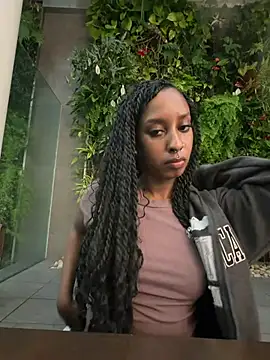 Your_Paris's live cam