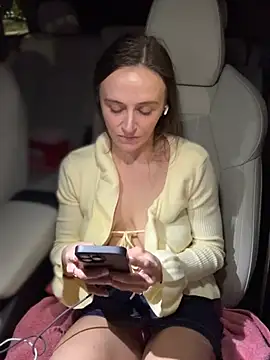 lunagirl13's live cam