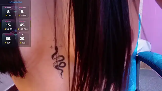 Natasha_Ferrec webcam