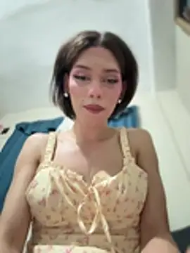 Carlita_cute's live cam