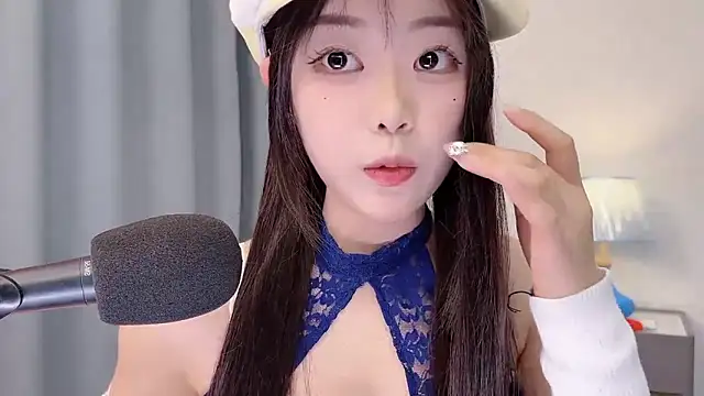 美女smalldaisy在线直播