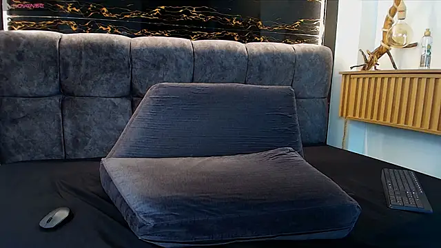 JeergMuscle live sex cam