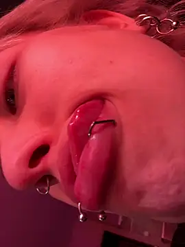 Dooubletroublee webcam