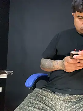 DickMasterfindom webcam