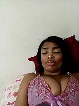SEXYMOANSXX webcam