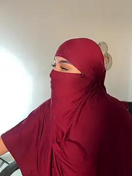 Webcam Model (rashaaa_)  is live.Free join now!