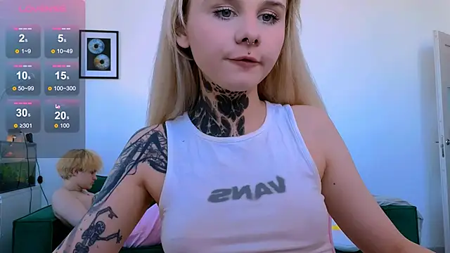 Britney_Lynch webcam