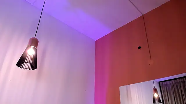 Zamira_Taylor webcam