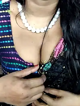 Hotty_Kavita webcam