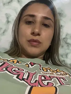 VictoriaWhitmore webcam