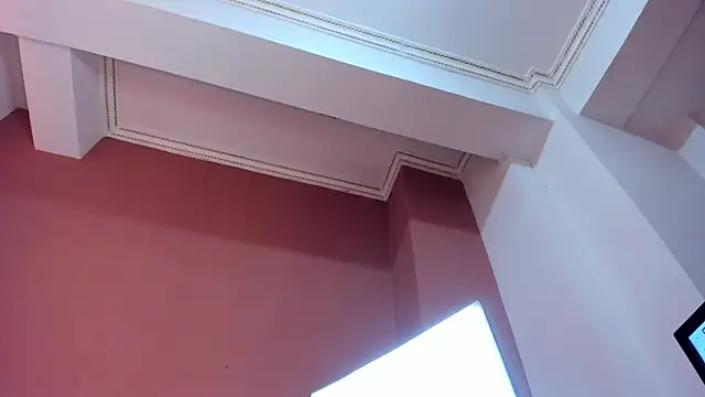 AliceThompsonn_ webcam