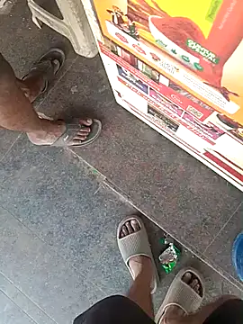 hemcrazy (M young) - Flash cock in public