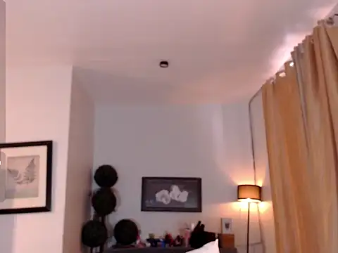 Goddess_Pleasure webcam