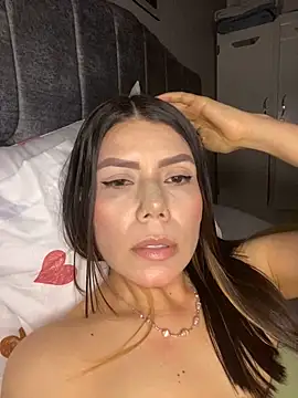 martina_contreras webcam