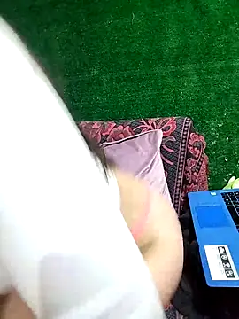 MaskedLatinaX webcam