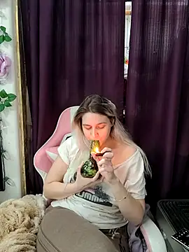 ScarletCallings_420 webcam