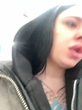 AlishaOfThorns webcam