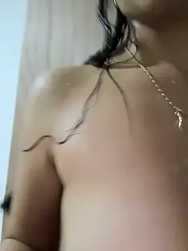 hottiee_melannie webcam