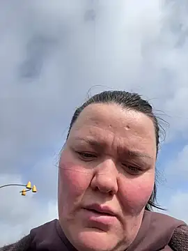 SunnyLeila2101 webcam