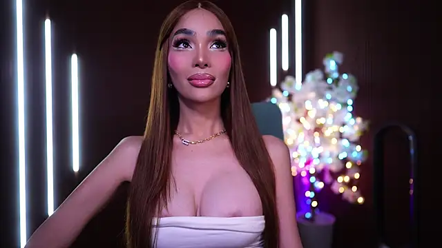 xxforyoureyesonlyxx webcam